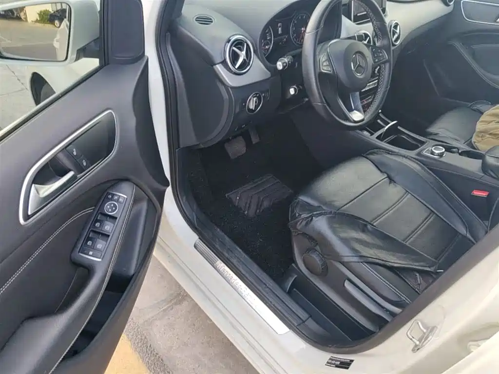 Mercedes-Benz B-Class 2015 B 200 Dynamic фото 16