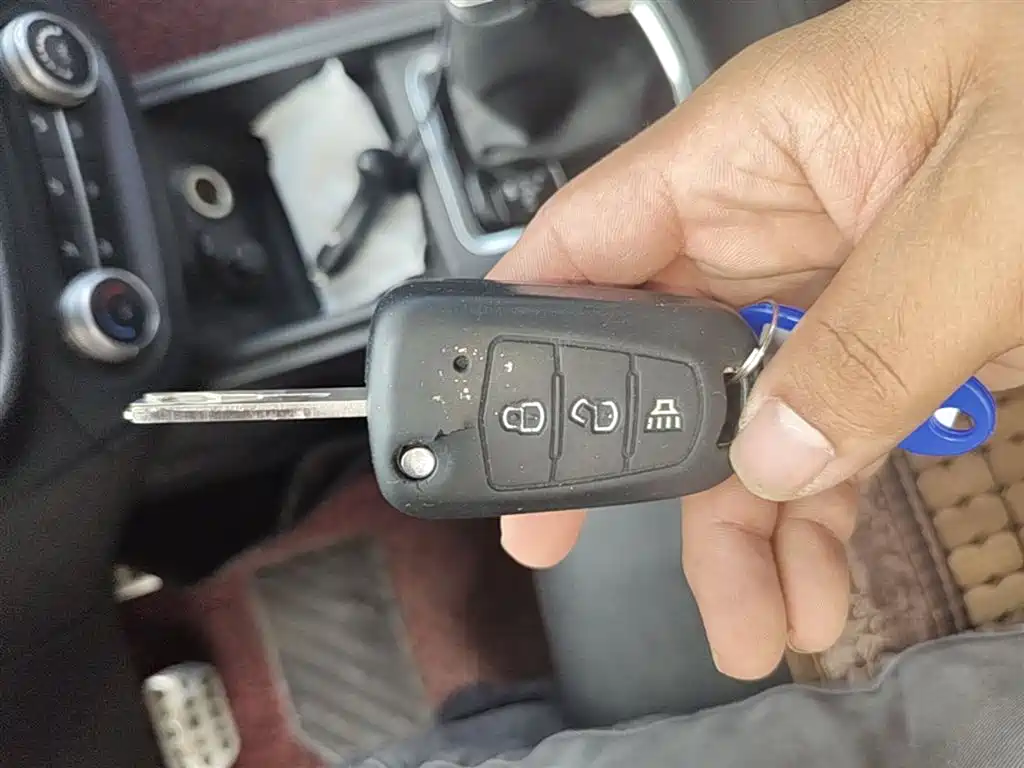 Haval H1 2016 Blue Label 1.5L AMT Luxury фото 9