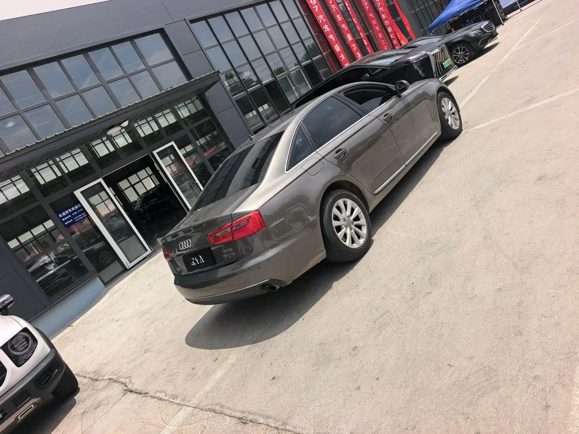 Photo 15 - Audi A6L