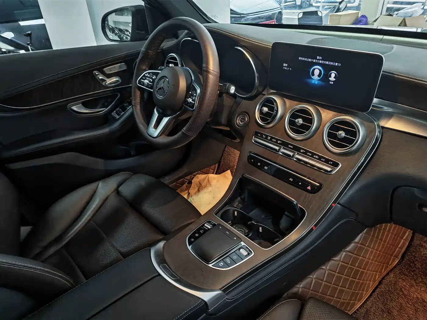 Mercedes-Benz GLC 2020 Facelift GLC 260 L 4MATIC Luxury фото 9