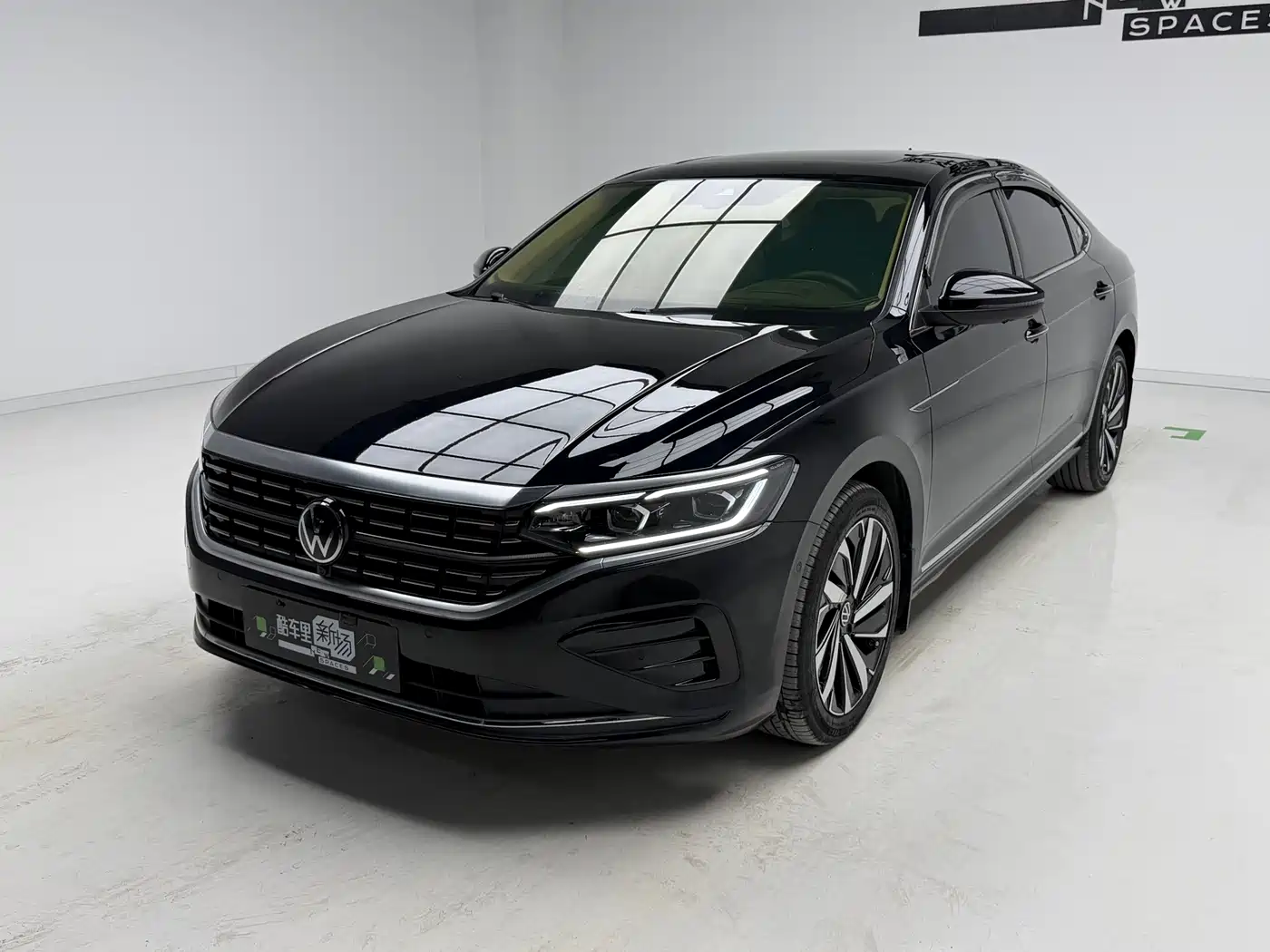 Volkswagen Passat 2022 380TSI Flagship Edition