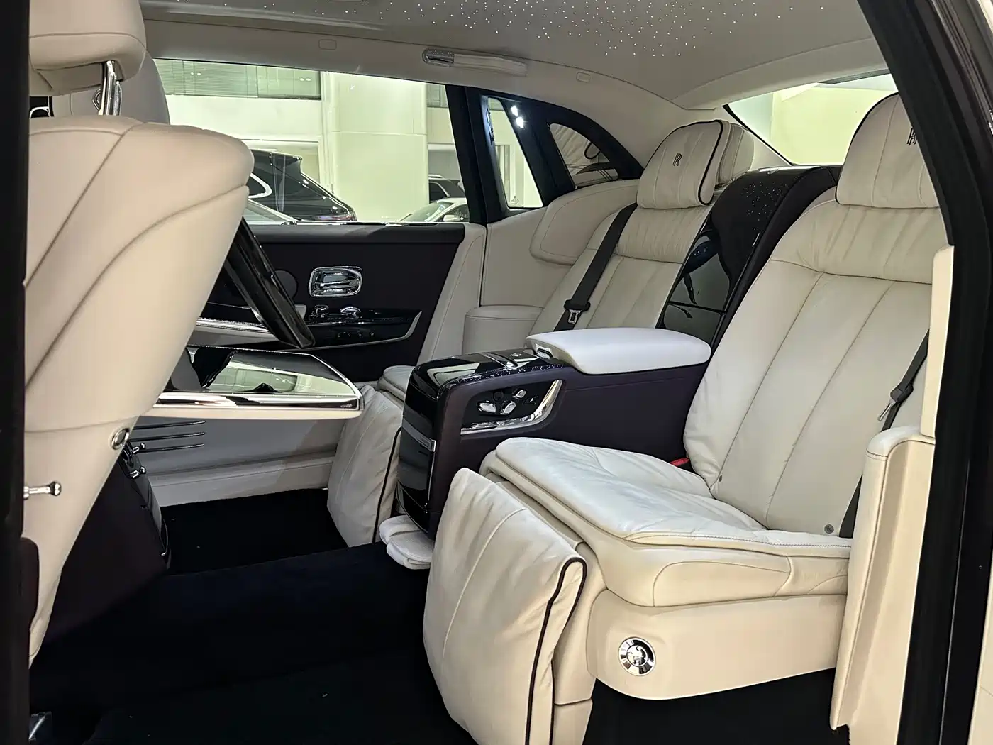 Rolls-Royce Phantom 2020 2018 6.7T Long Wheelbase Version
