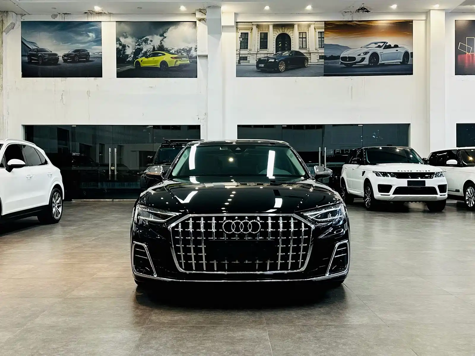 Photo 2 - Audi A8