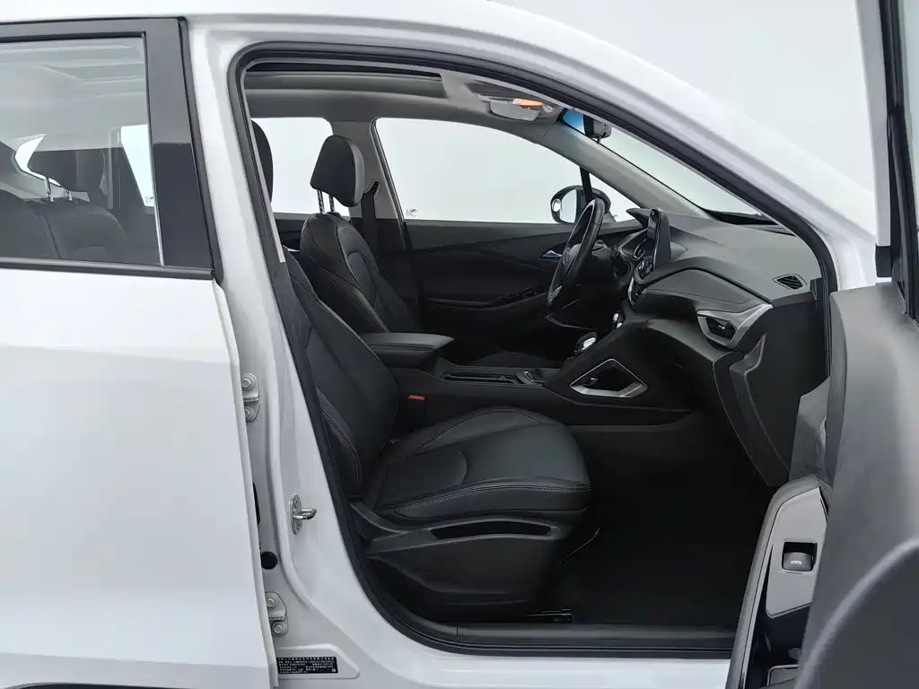 Chevrolet Volando 2021 2020 Mild Hybrid Redline 530T Automatic Premium Edition (5+2 seater)