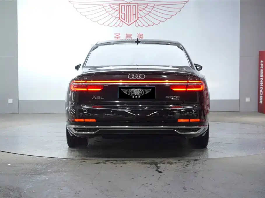 Audi A8 2021 A8L 50 TFSI quattro Comfort фото 6