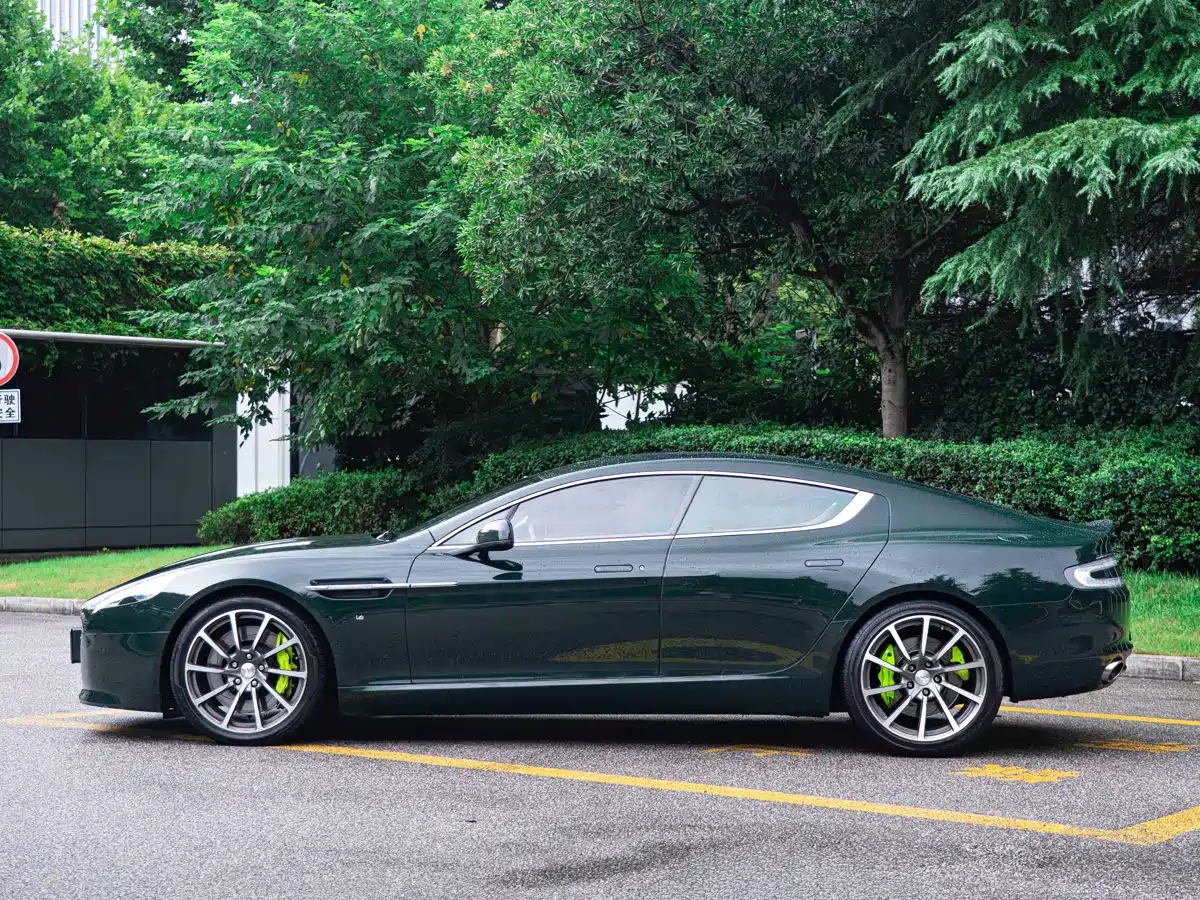2018 Aston Martin Rapide