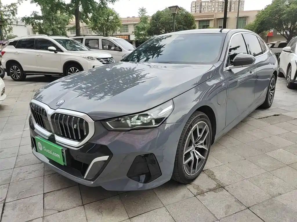 BMW i5 2024 eDrive 35L M Sport Package