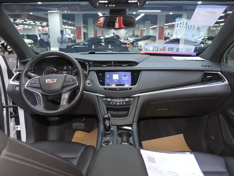 Cadillac XT5 2020 28T AWD Luxury Model фото 7