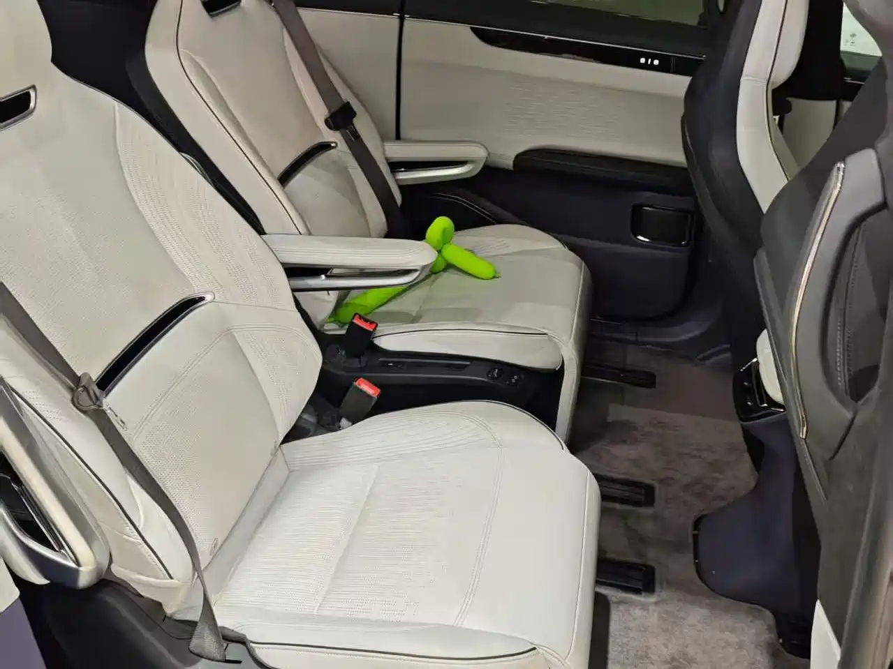 HiPhi X 2022 2021 Flagship Edition 6-Seater