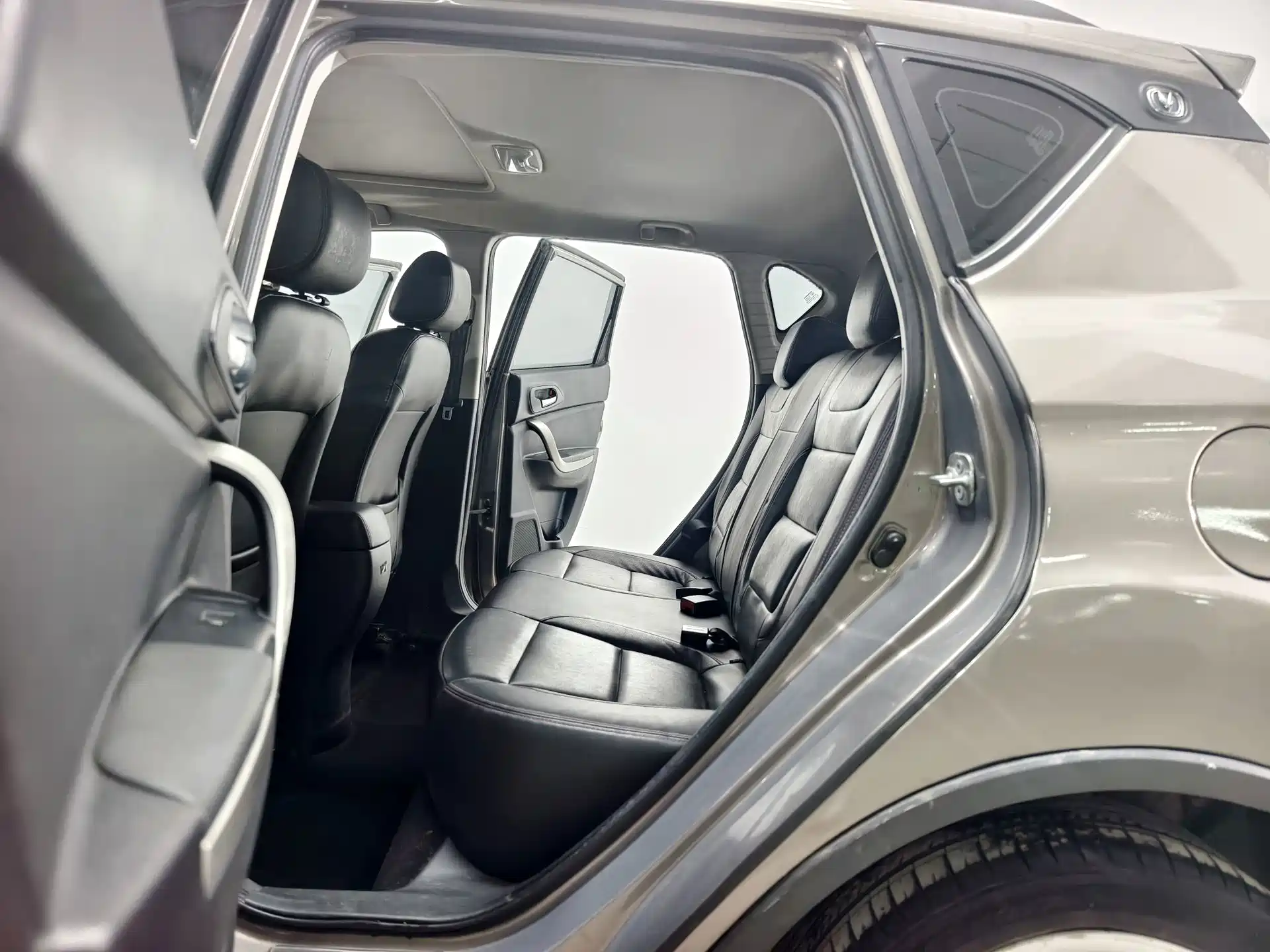 Фото 13 - Changan CS35