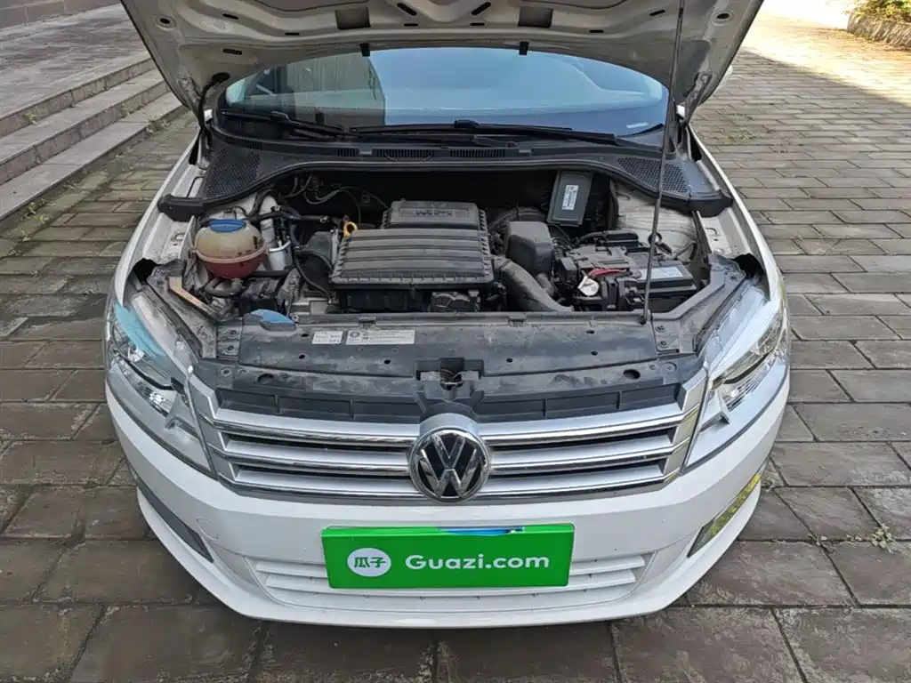 Volkswagen Santana 2015 1.6L Automatic Comfort Edition фото 20