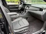 Фото 11 - Cadillac XT5