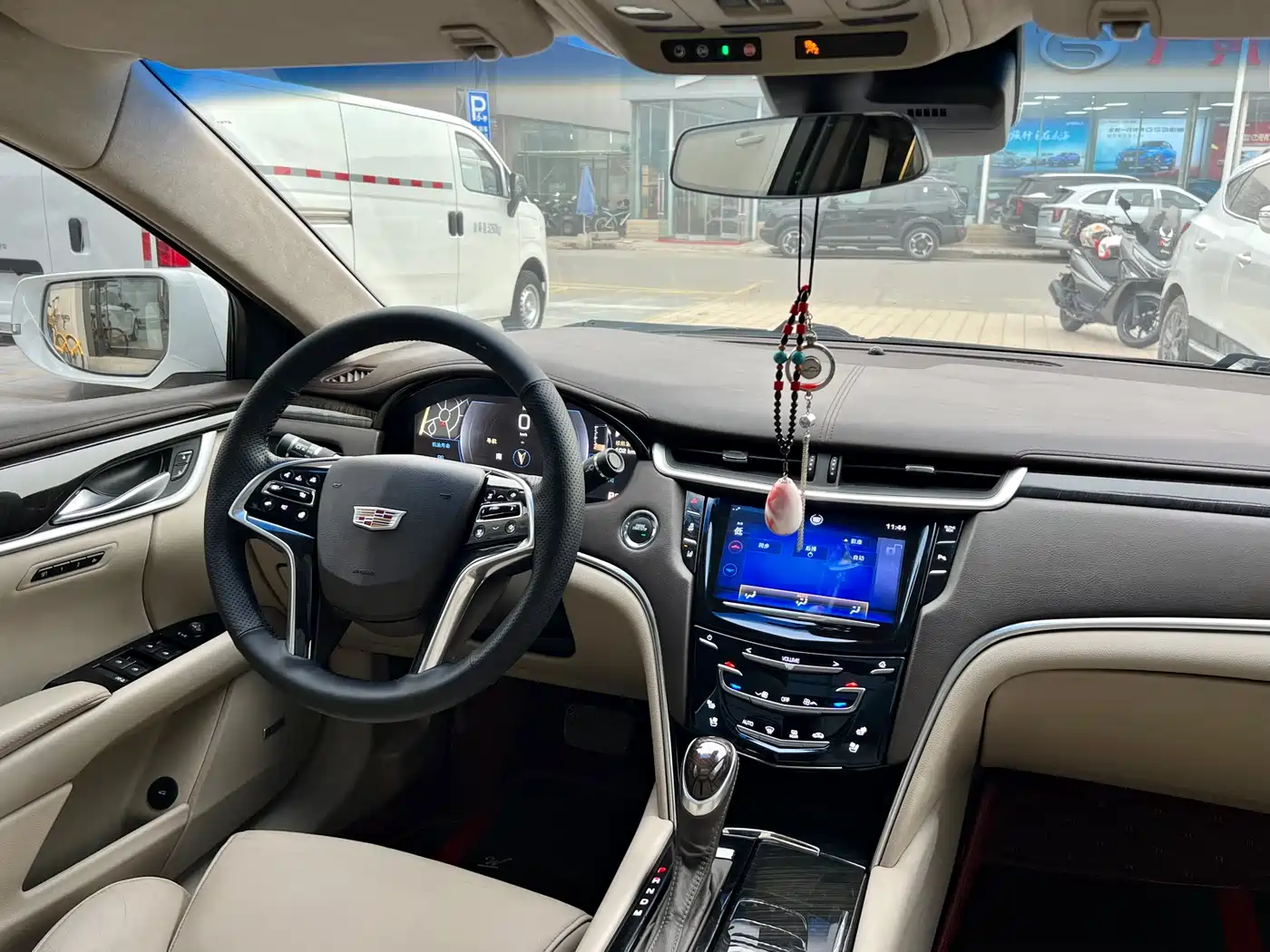 Cadillac XTS 2014 28T Platinum Edition фото 8
