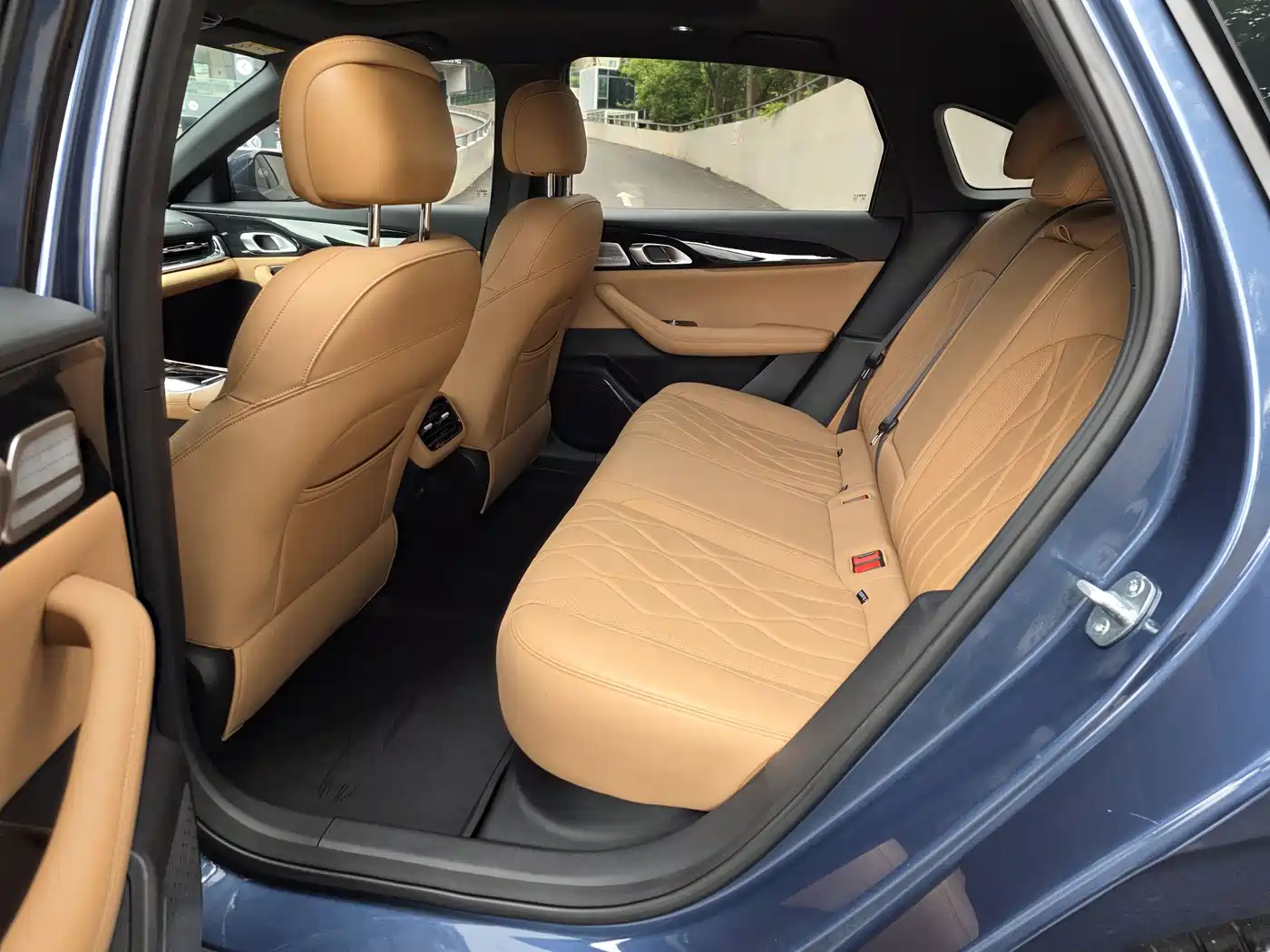 Geely Galaxy Galaxy A7 2025 EM-i фото 4