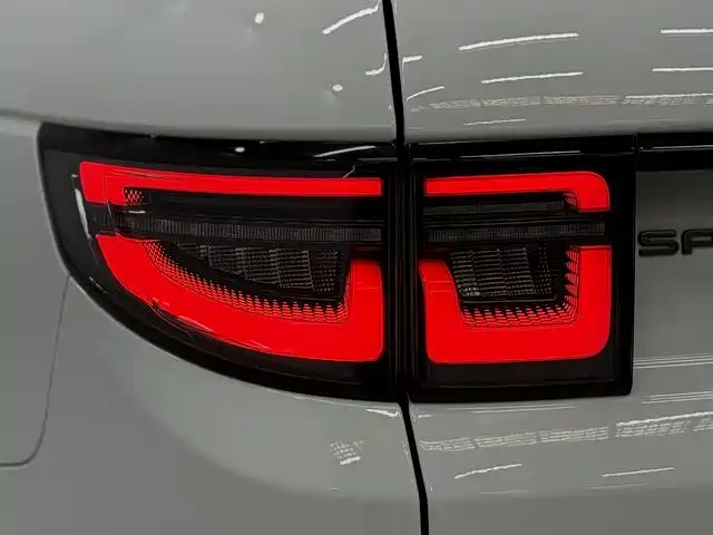 Land Rover Discovery Sport 2021 249PS R-Dynamic S Performance Edition фото 17