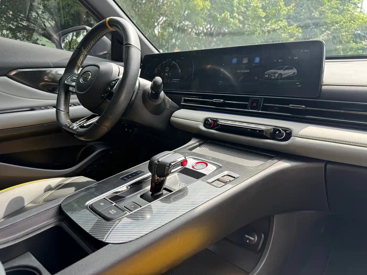 GAC Trumpchi Trumpchi Emkoo 2023 2021 270T DCT J15 Edition