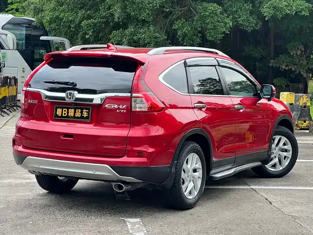 Honda CR-V 2015 2.4L 2WD Luxury Edition — фото 4