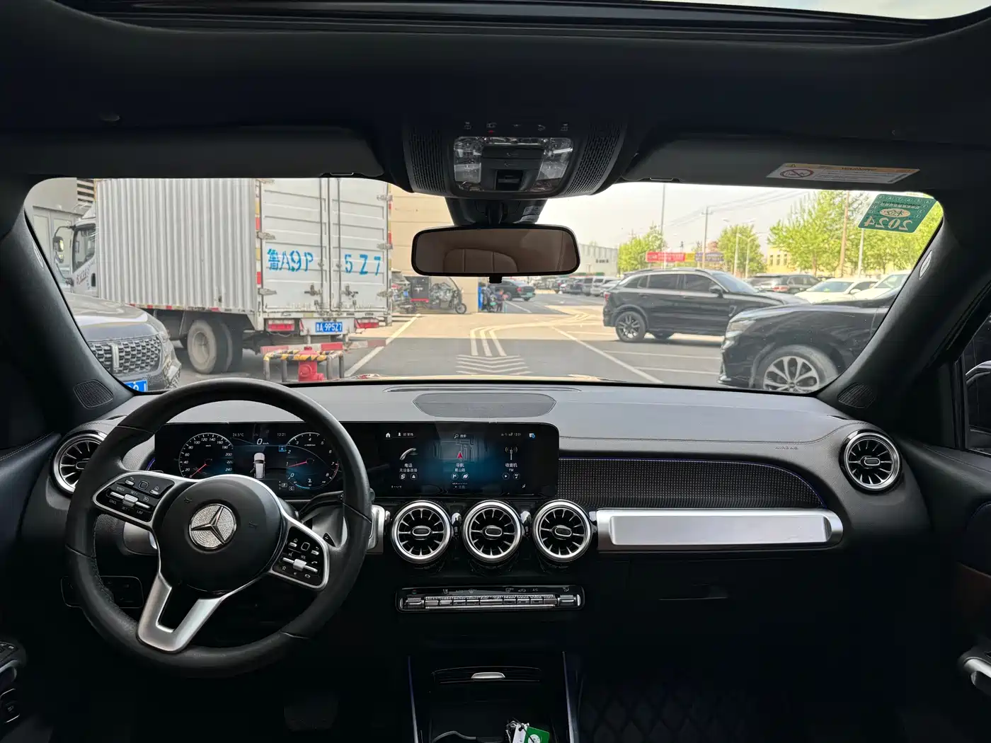 Mercedes-Benz GLB 2022 Model GLB 200 Dynamic Edition фото 12