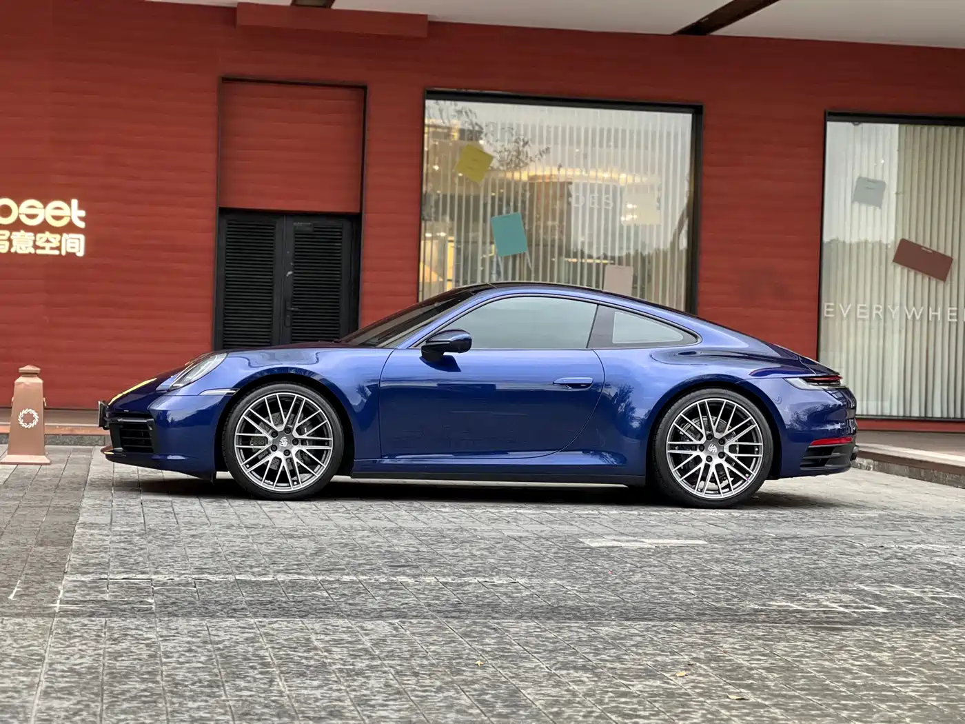 Porsche 911 2023 Carrera 4 3.0T фото 3
