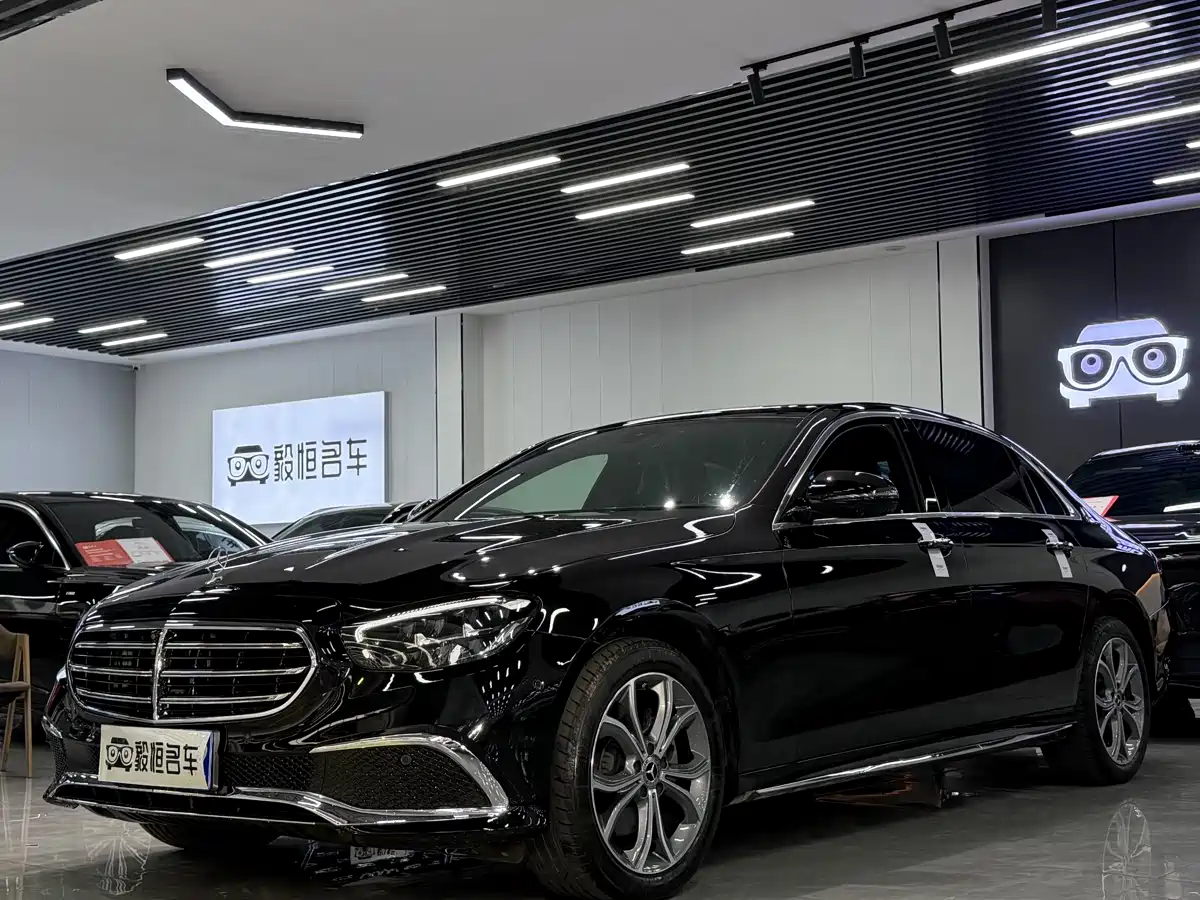 Mercedes-Benz E-Class 2023 E 300 L Sport Fashion