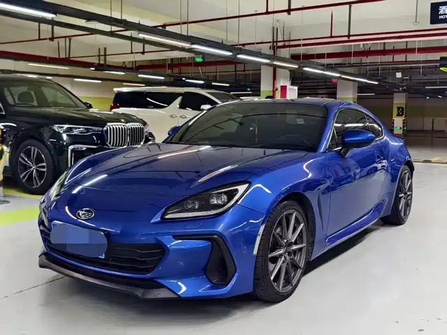 Subaru BRZ 2.4L, механическая коробка