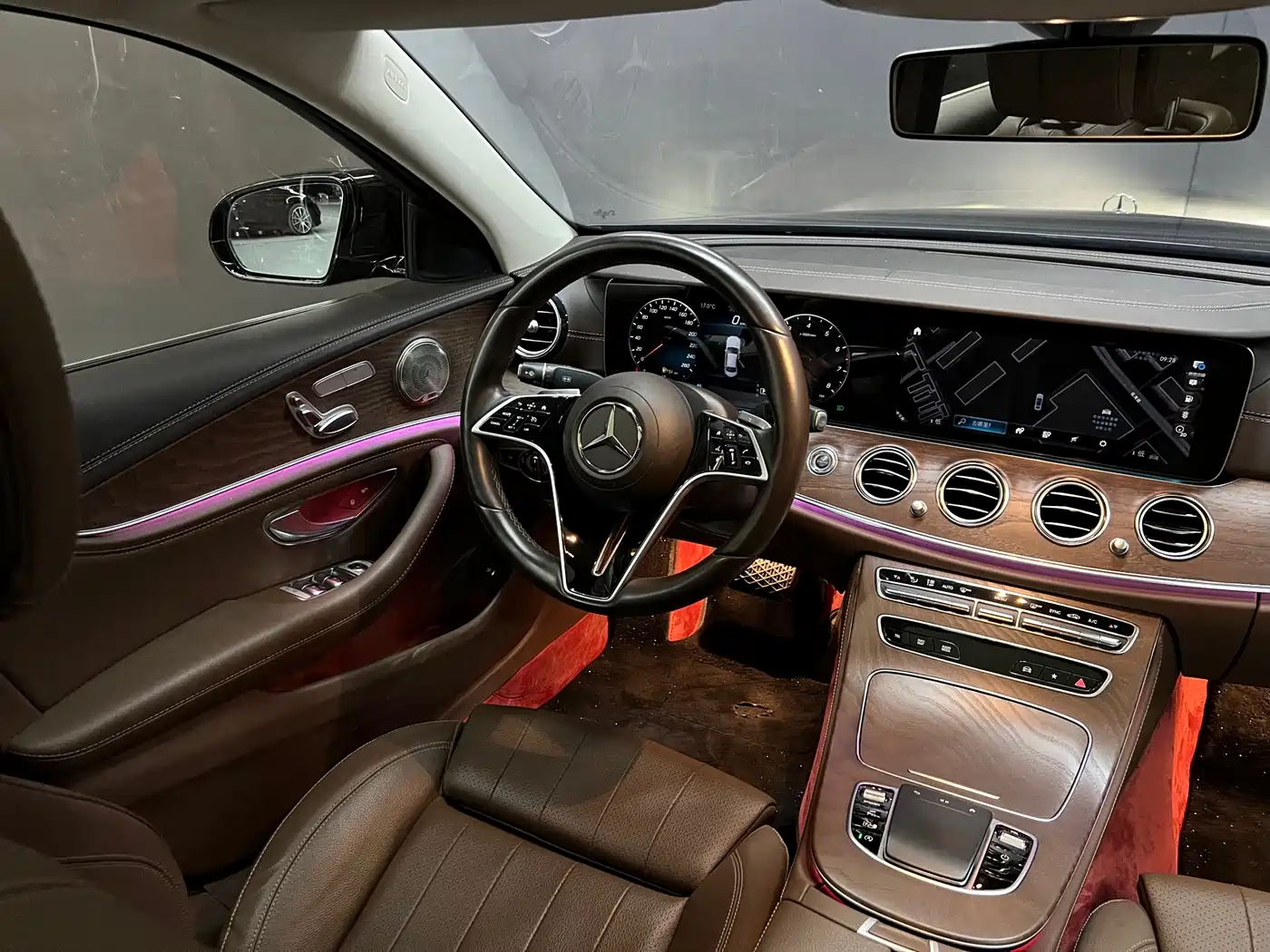 Mercedes-Benz E-Class 2023 E 260 L фото 16