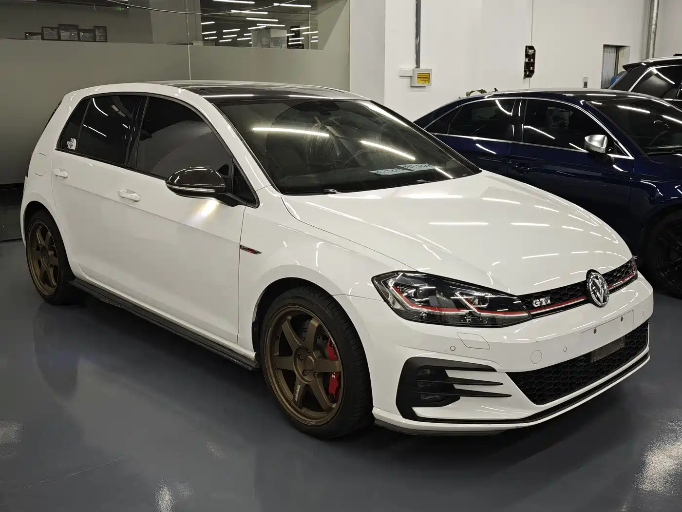 Volkswagen Golf GTI 2018 2.0TSI GTI фото 3