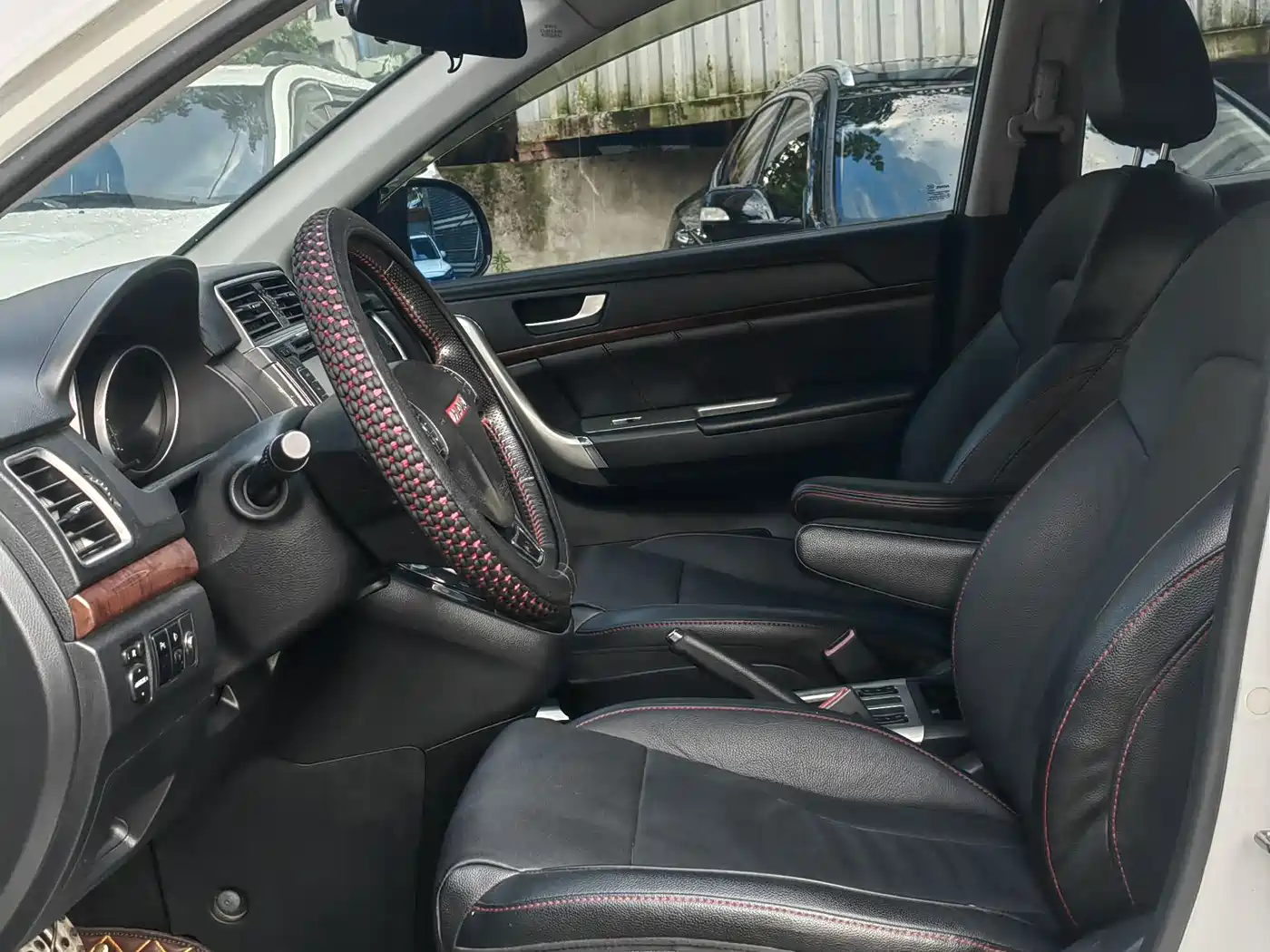 Фото 3 - Haval H6