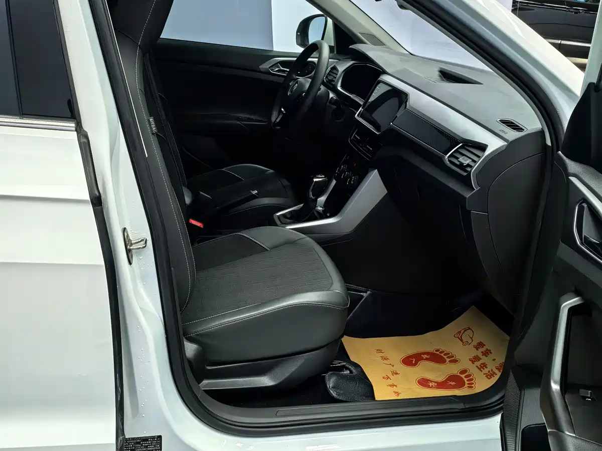 Volkswagen T-Cross 2021 280TSI DSG Comfort Edition фото 18