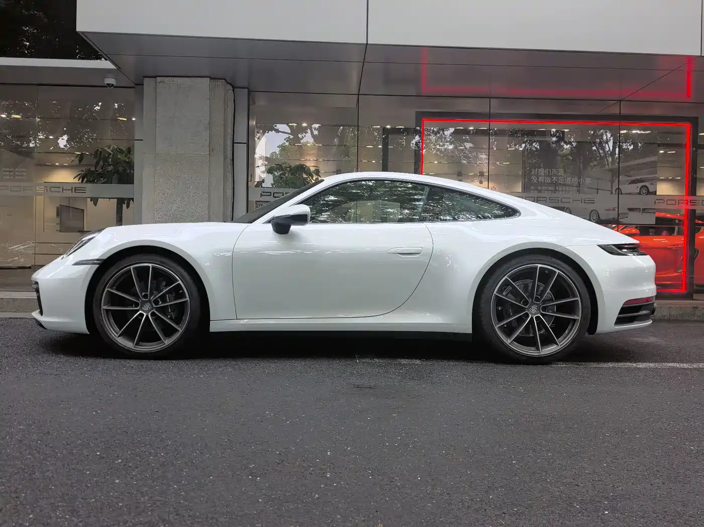 Porsche 911 2023 Carrera 3.0T фото 6
