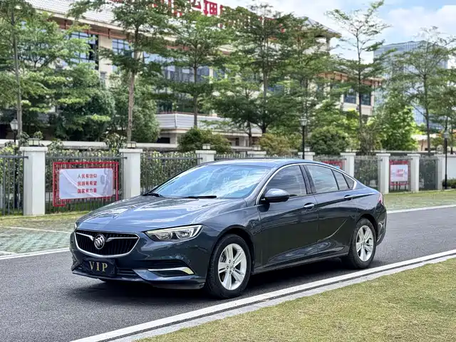 Buick Regal 2020