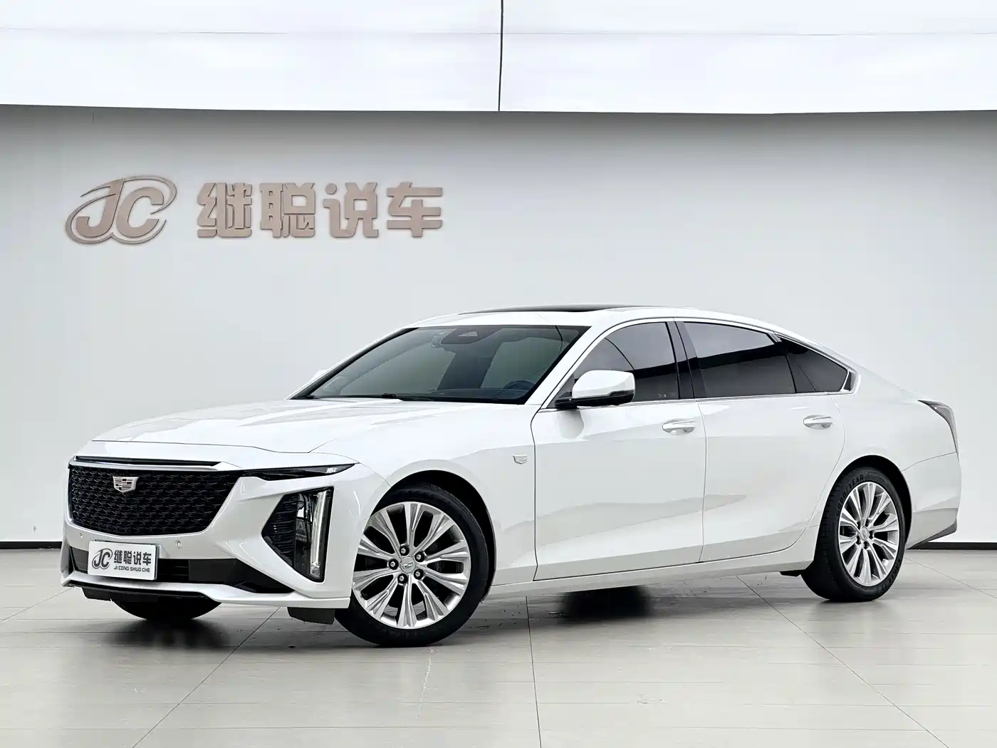 Cadillac CT6 2023 — пригон из Китая