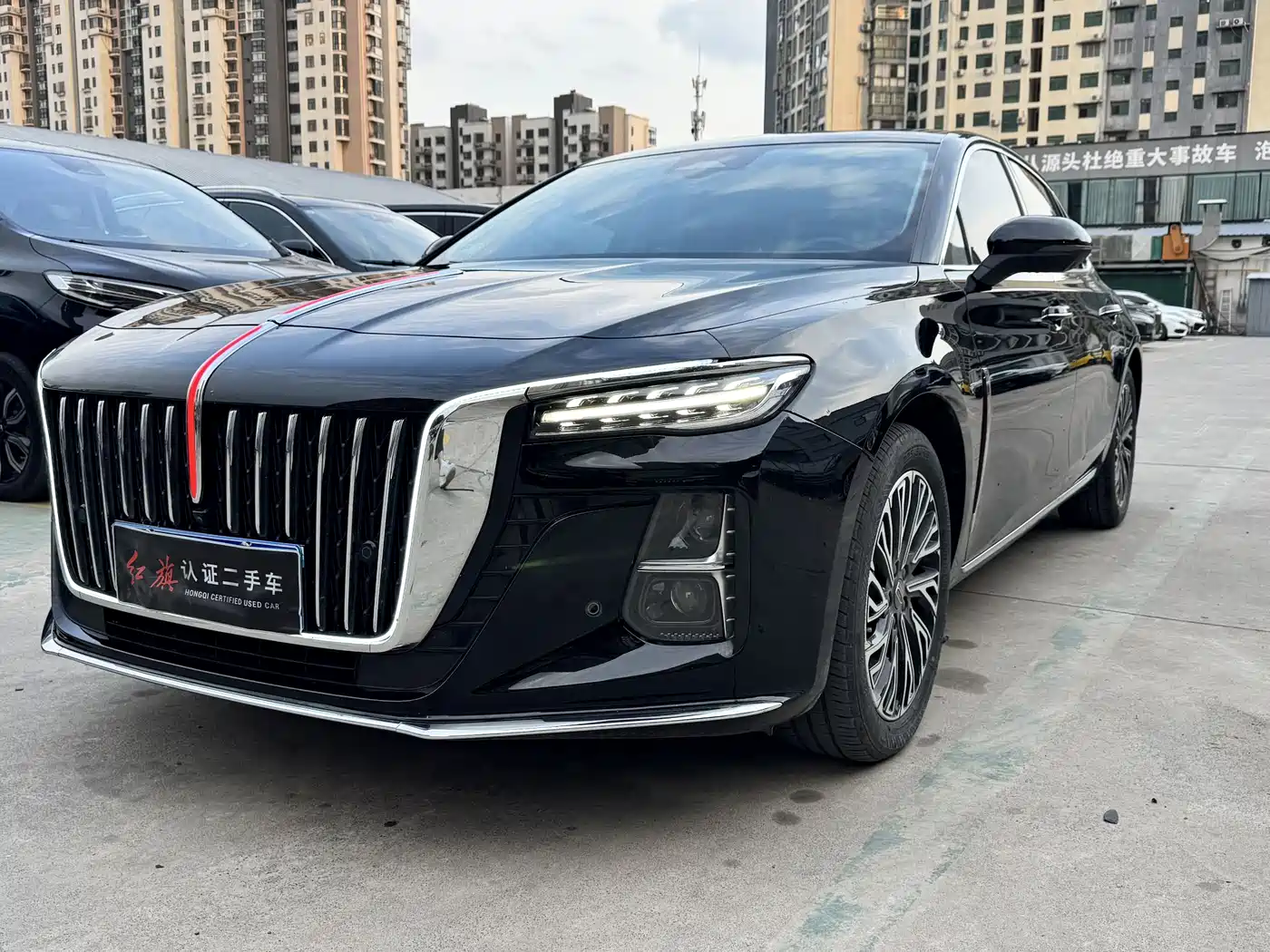 Hongqi H5 2025 2.0T Automatic Flag Celebration 500,000 Units Anniversary Edition