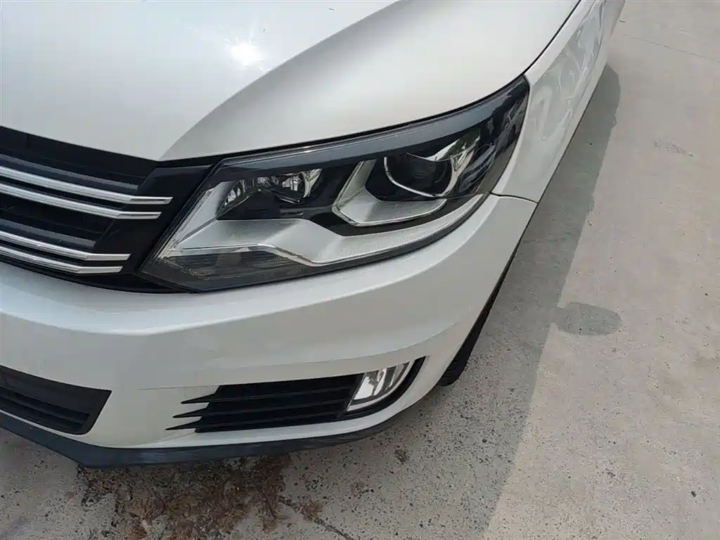 Volkswagen Tiguan 2016 280TSI Automatic 2WD Silk Road Fashion Edition фото 24
