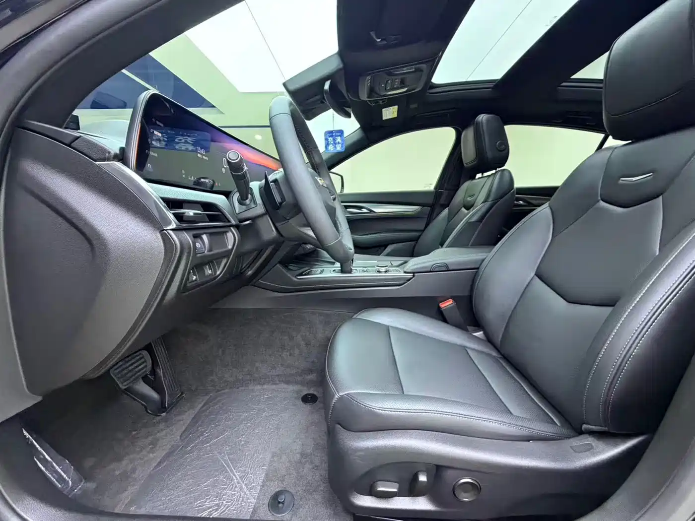 Cadillac CT5 2025 2025 Model 28T Urban Sport Edition