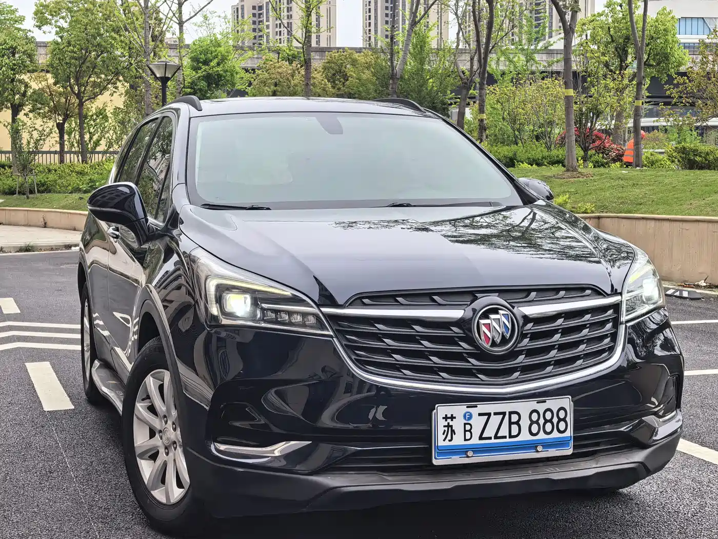 Buick Envision Plus 2020 20T FWD Leading фото 7