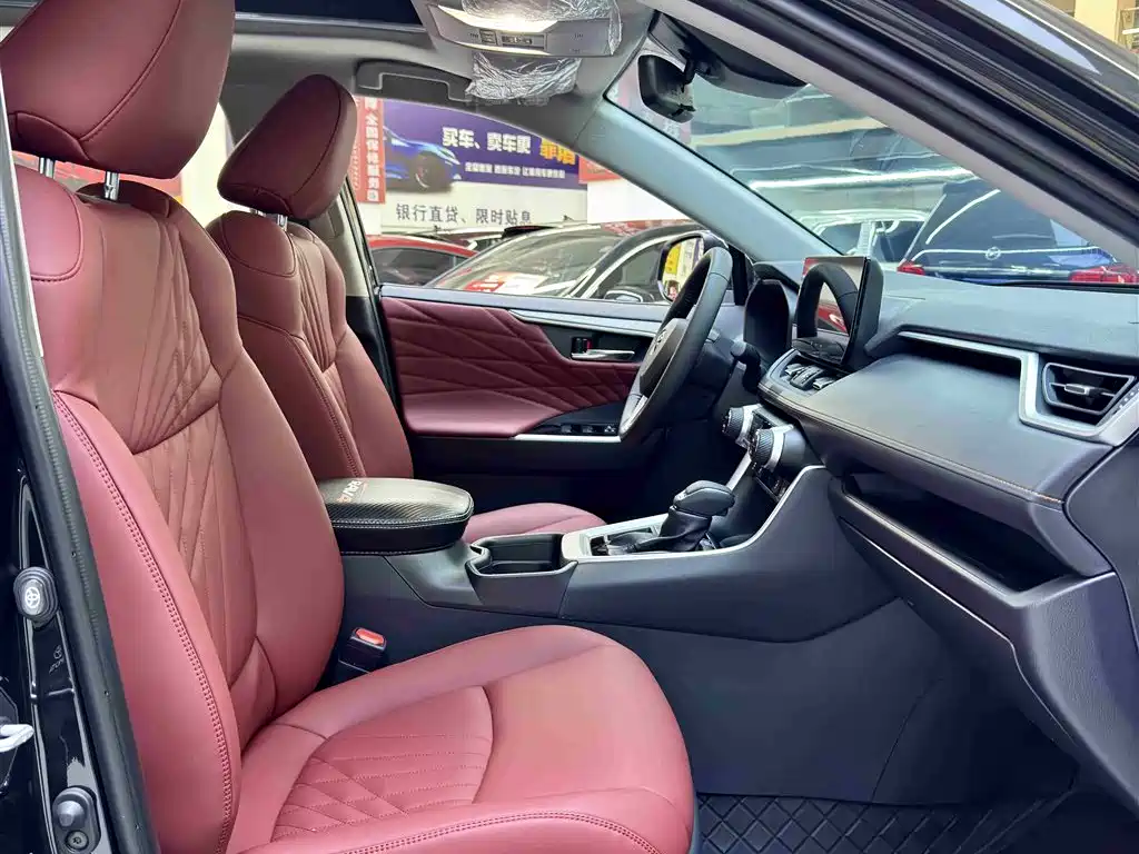 TOYOTA RAV4 RONGFANG