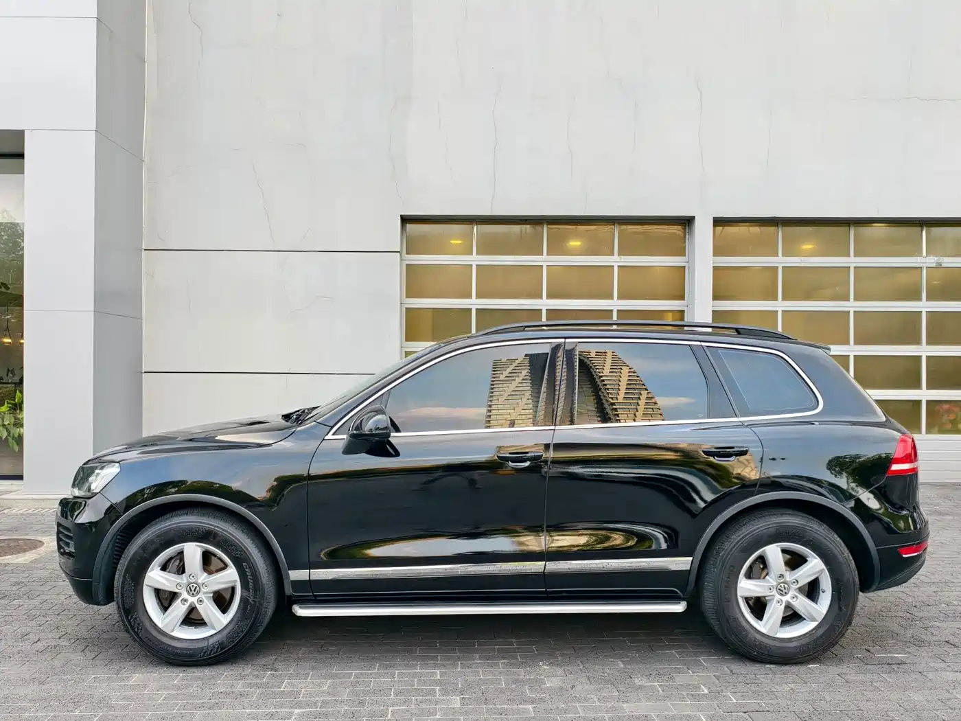 Volkswagen Touareg 2012 2011 3.0TSI Comfort