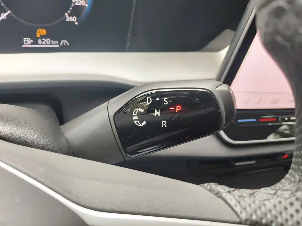 Фото 7 - Volkswagen Teramont