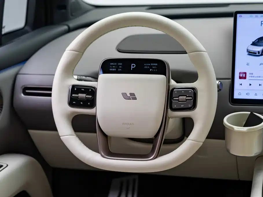 Li Auto i6 2025 2025 2WD Base Model