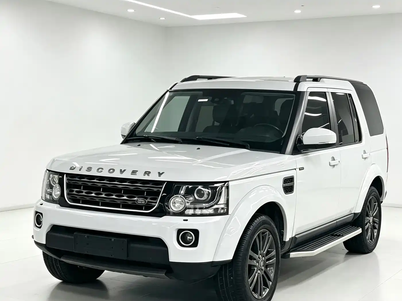 Land Rover Discovery 2016 — пригон из Китая