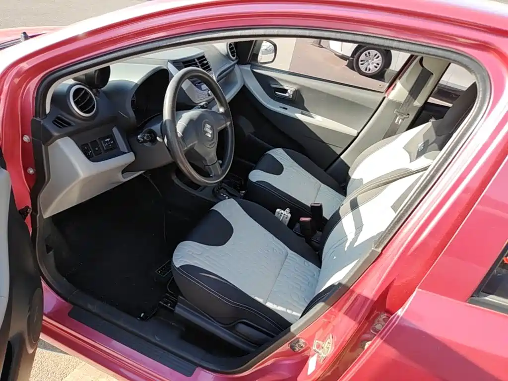 Suzuki Alto 2015 2013 1.0L Automatic Deluxe
