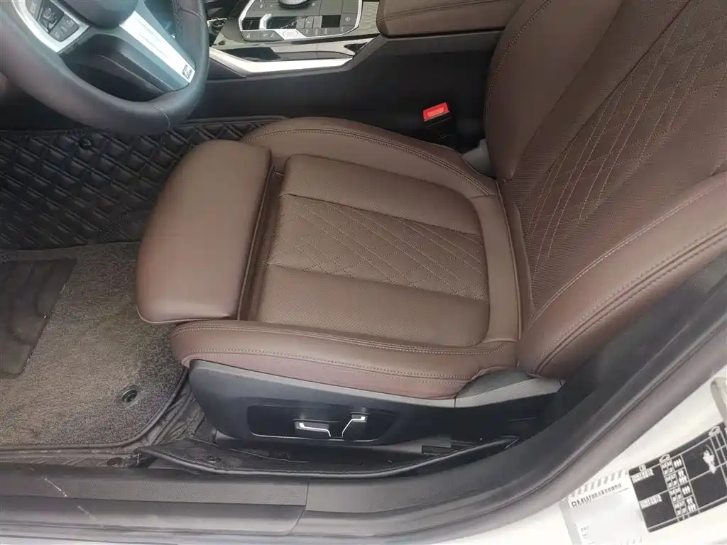 BMW 3 Series 2024 320Li M Sport Package фото 13