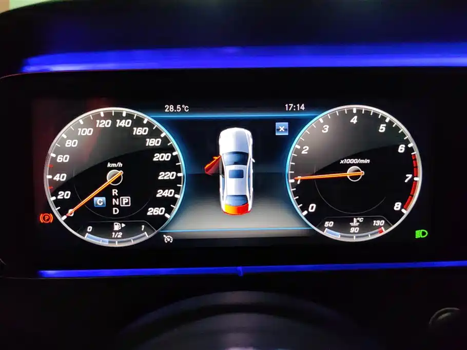 Mercedes-Benz E-Class 2019 Facelift E 300 L Sport Luxury фото 14