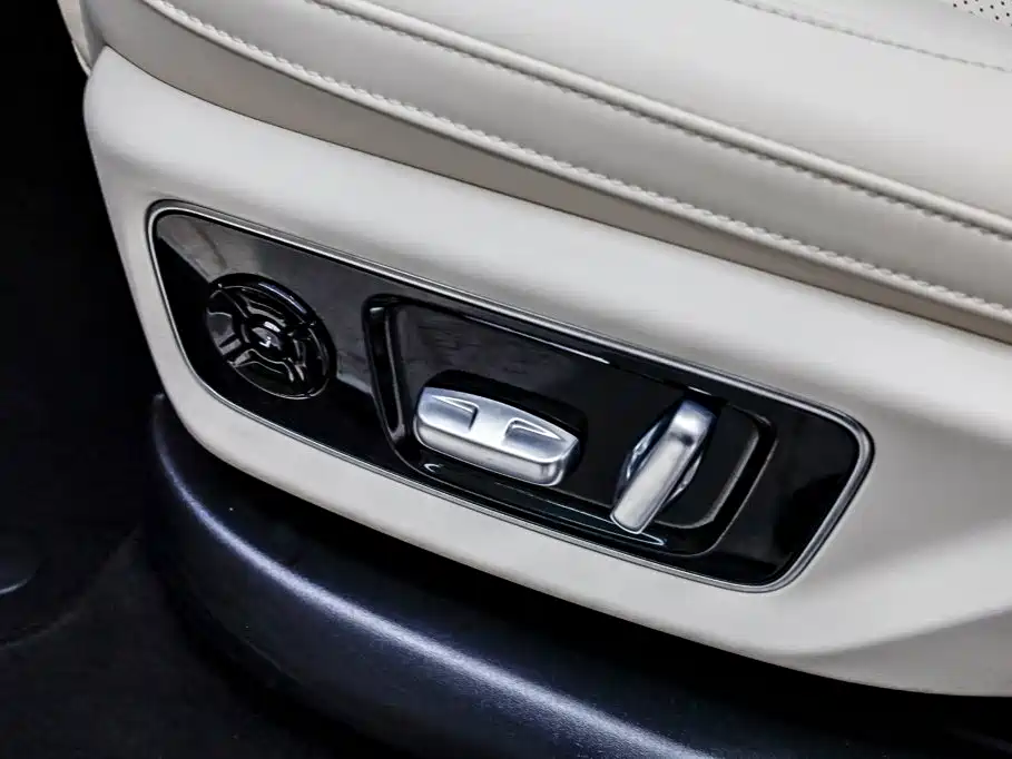 Li Auto L7 2025 2025 Ultra Smart Renewal Edition