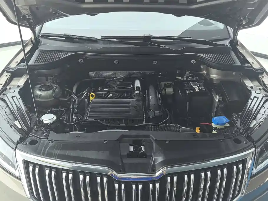 Photo 10 - Škoda Karoq