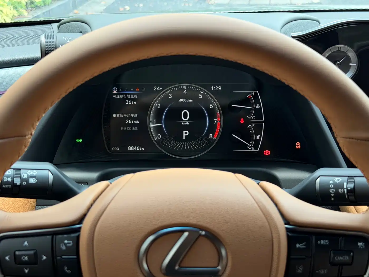 Lexus ES 2025 200 Ultimate Edition фото 13