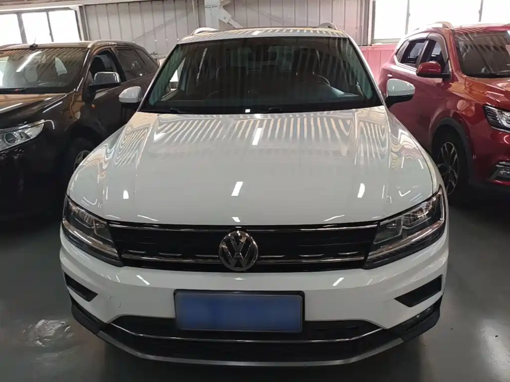 صورة 3 - Volkswagen Tiguan