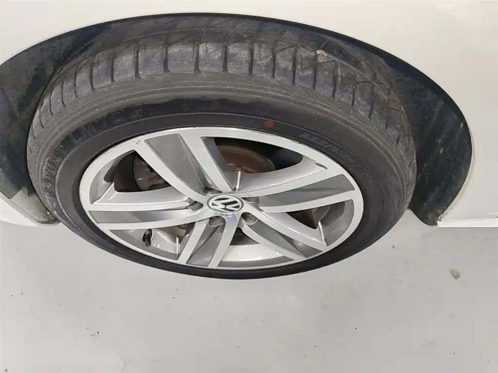 Volkswagen FAW-Volkswagen CC 2015 1.8TSI Luxury фото 23