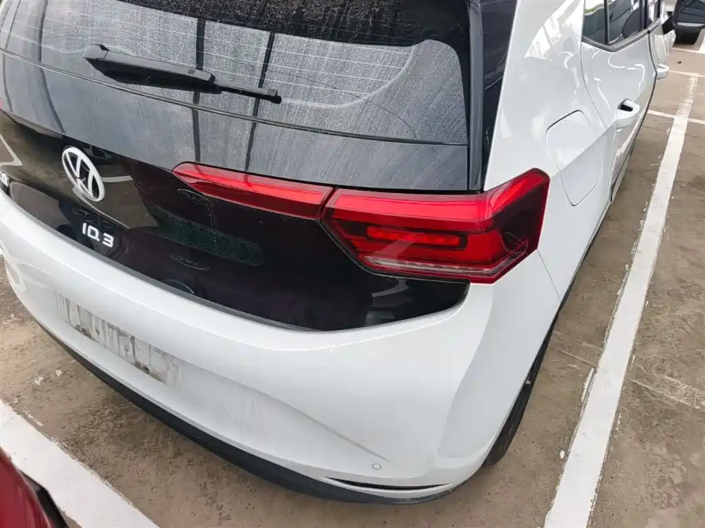 Volkswagen ID.3 2025 Smart Pure Intelligent Edition фото 8